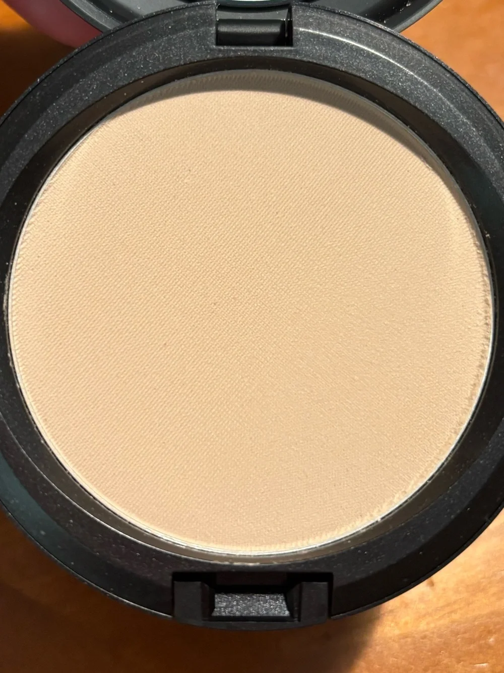 MAC Blot Powder/Pressed Medium